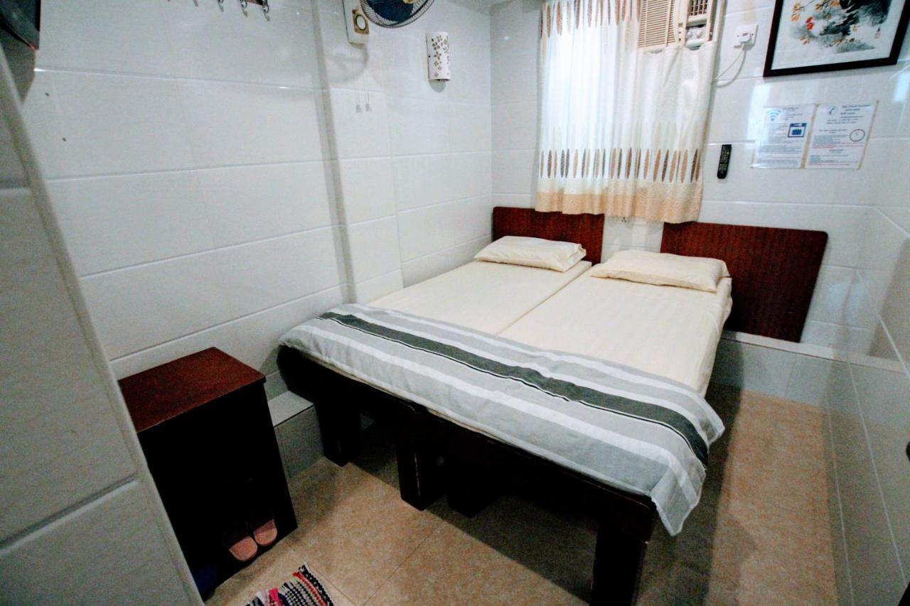 Tai Wah Hostel Hong Kong Esterno foto
